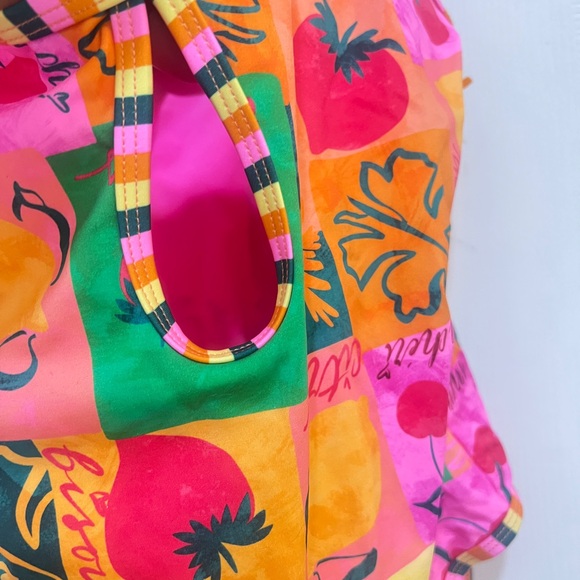 New Beach Riot Priscilla One Piece Fruit Market Swimsuit Size medium resort - Picture 4 of 8